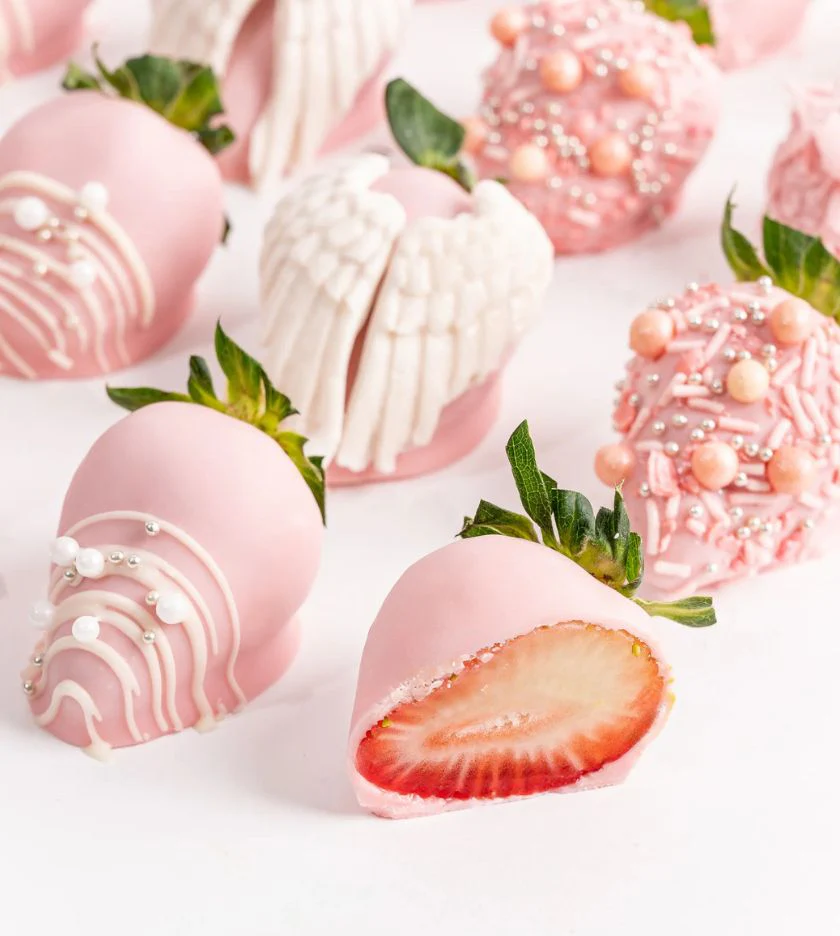 Angel Wings Strawberry Chocolates 16pcs Gift Box by NJD - Image 2